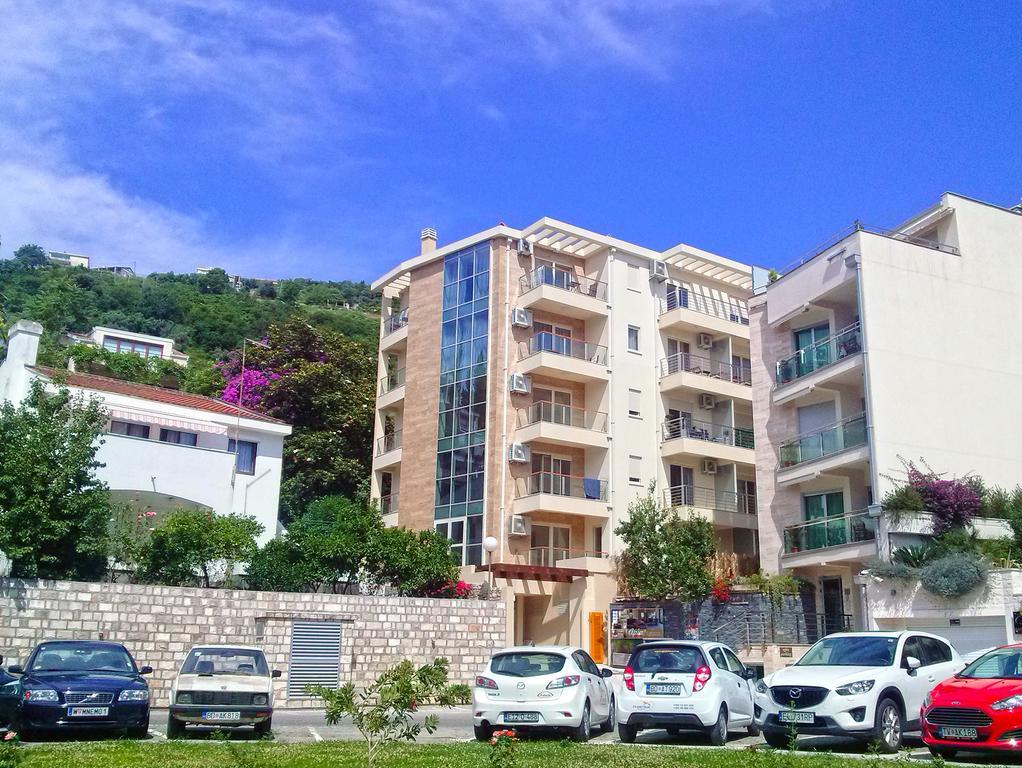 Sarap Apartments Будва Экстерьер фото
